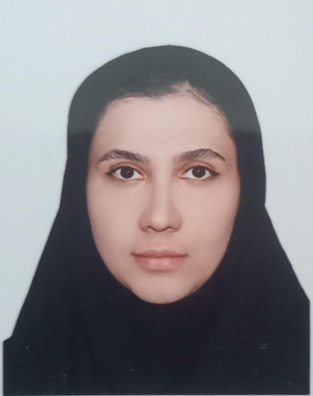 مهسا احسنی