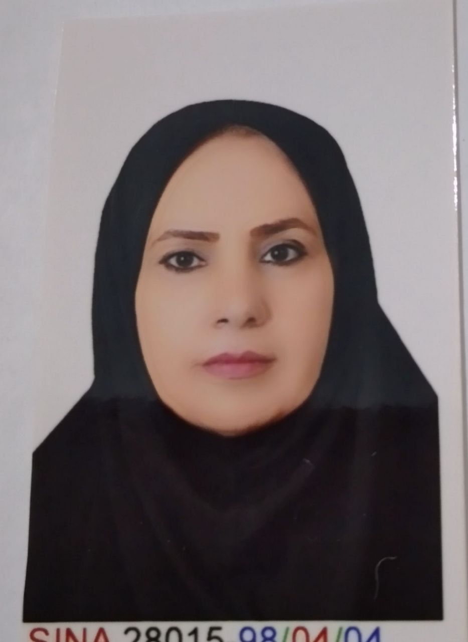 صغری رضایی